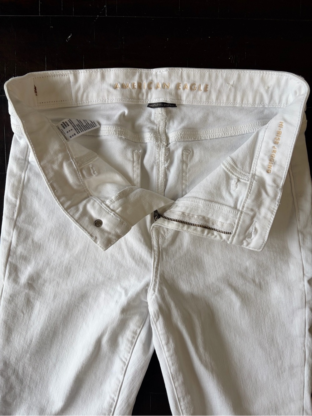 American Eagle Outfitters White Skinny Jeans - High-Rise Stretch